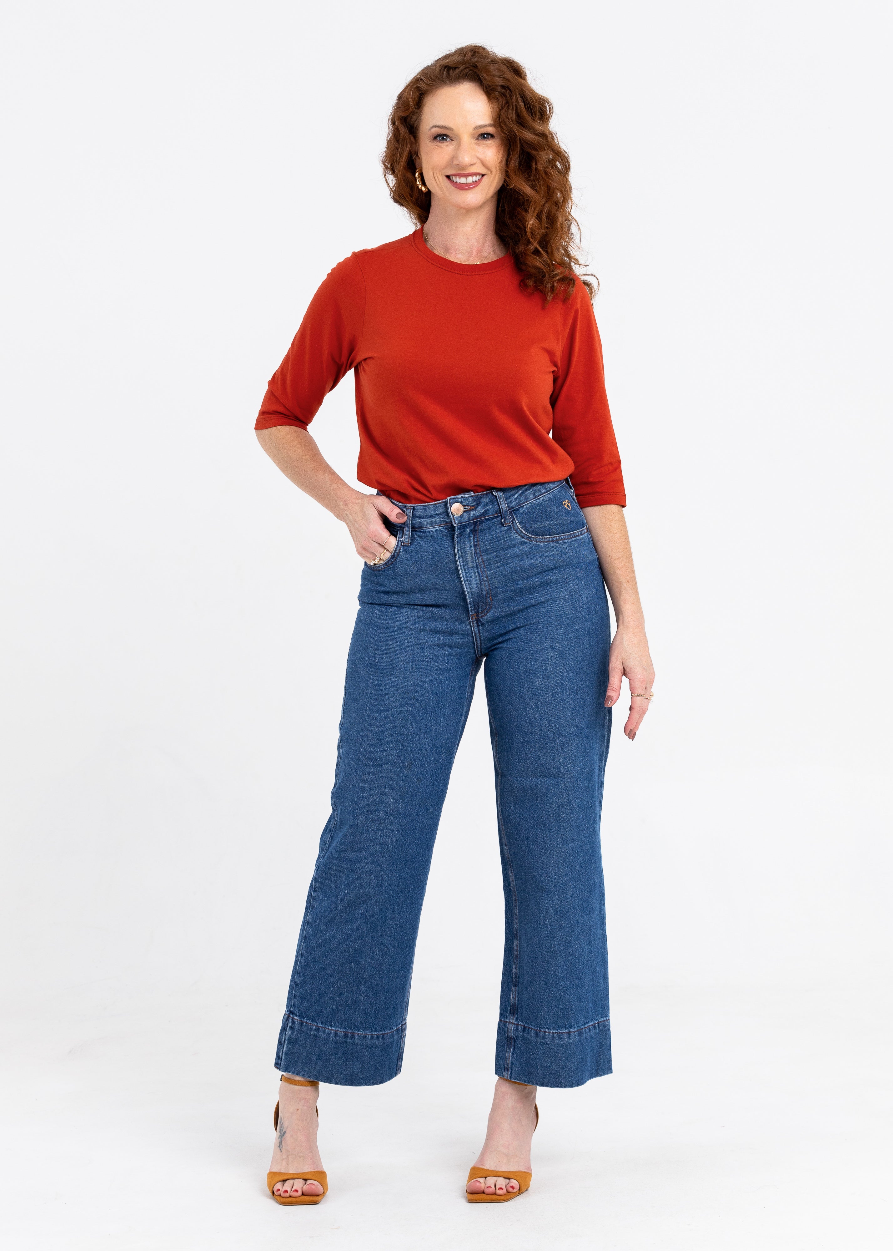 Camiseta Feminina Manga 3/4 Gola Redonda - Telha