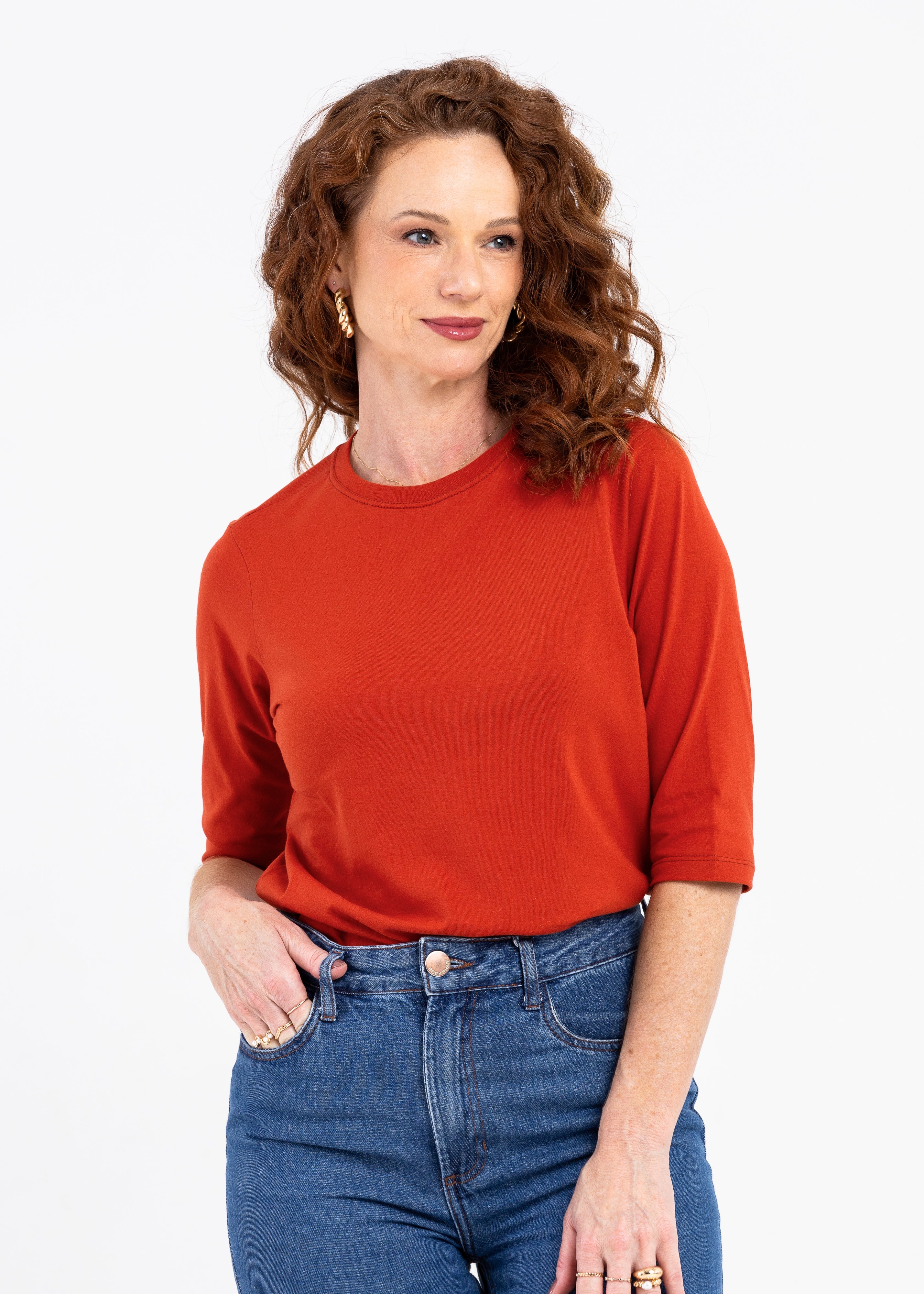 Camiseta Feminina Manga 3/4 Gola Redonda - Telha