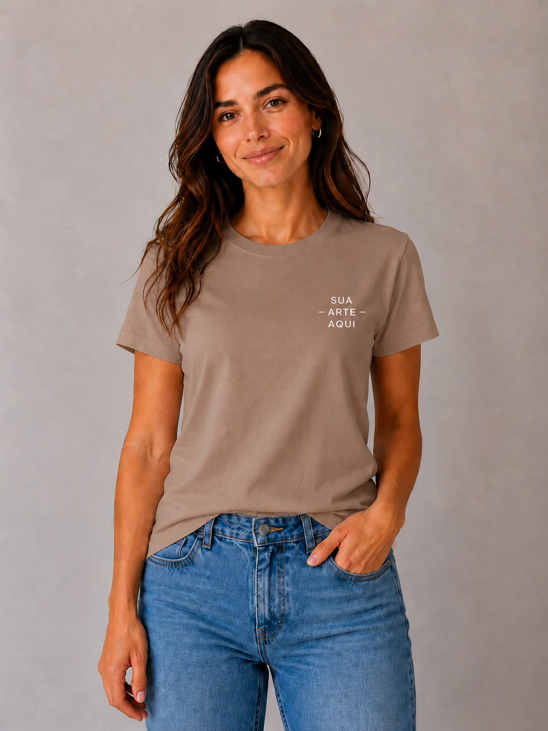 Camiseta Feminina — Personalize a Sua - ESTAMPA NO PEITO ESQUERDO