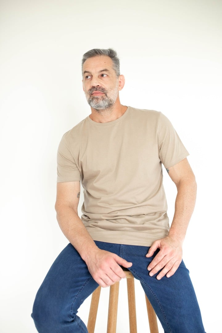 Camiseta Básica Masculina Malha Pima -Nude