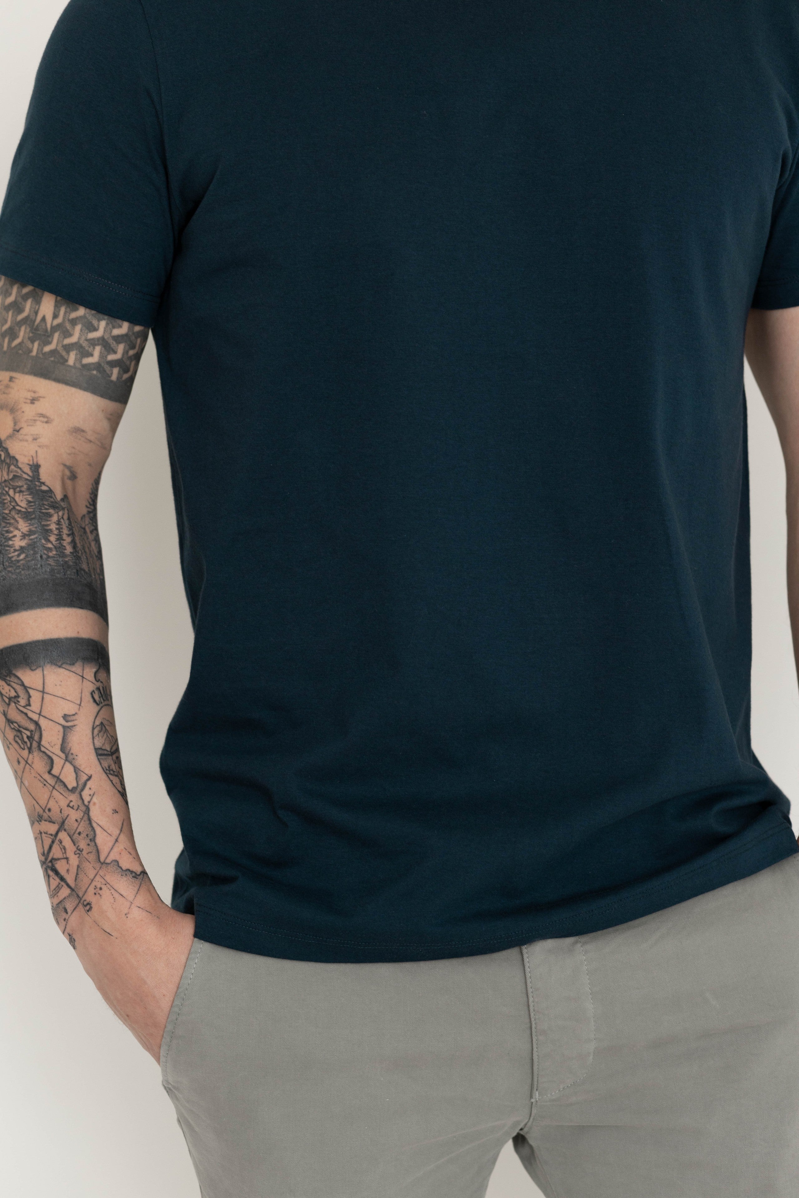 Camiseta Básica Masculina Pima - Azul Marinho