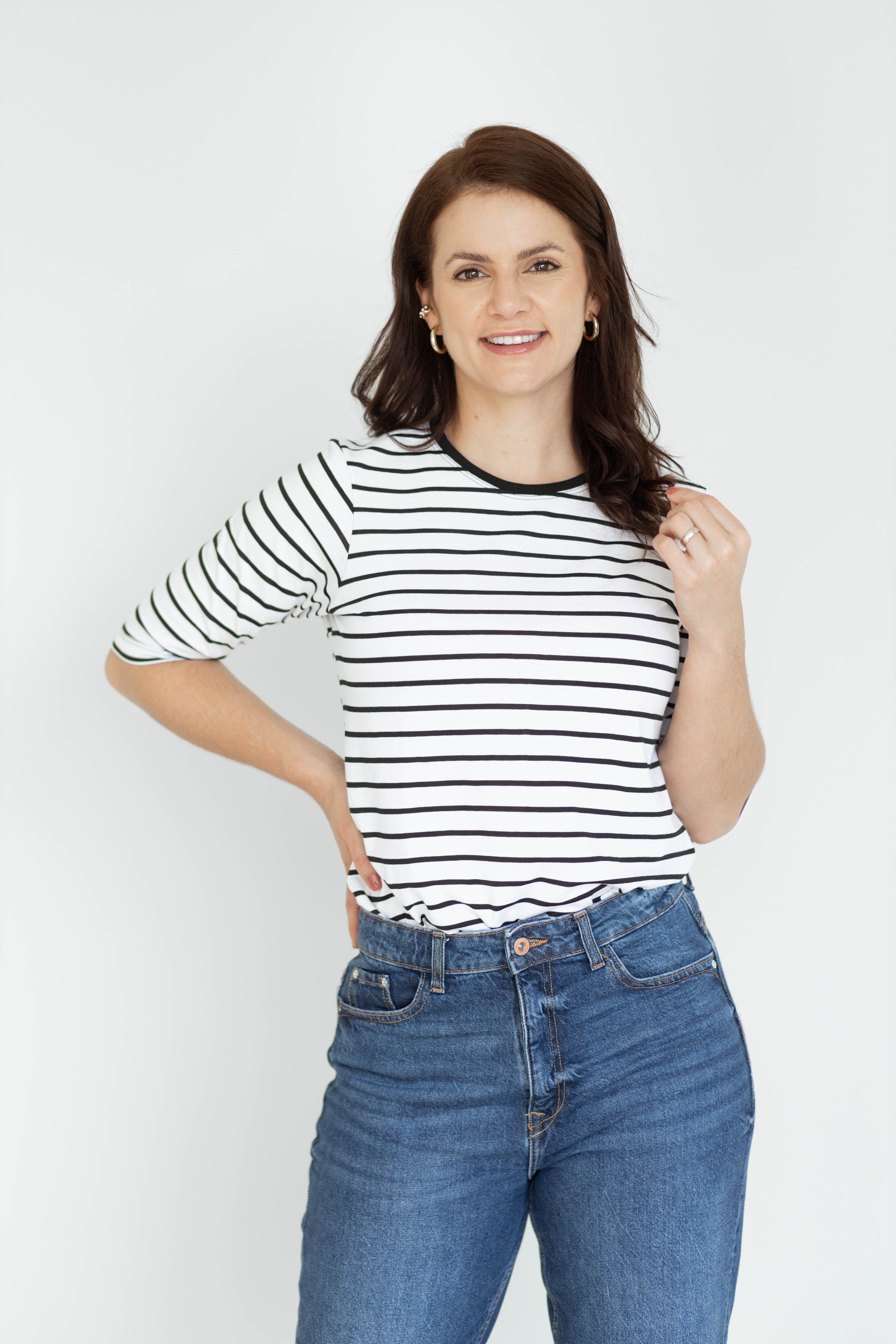 Camiseta Feminina Manga 3/4 Gola Redonda - Listrada