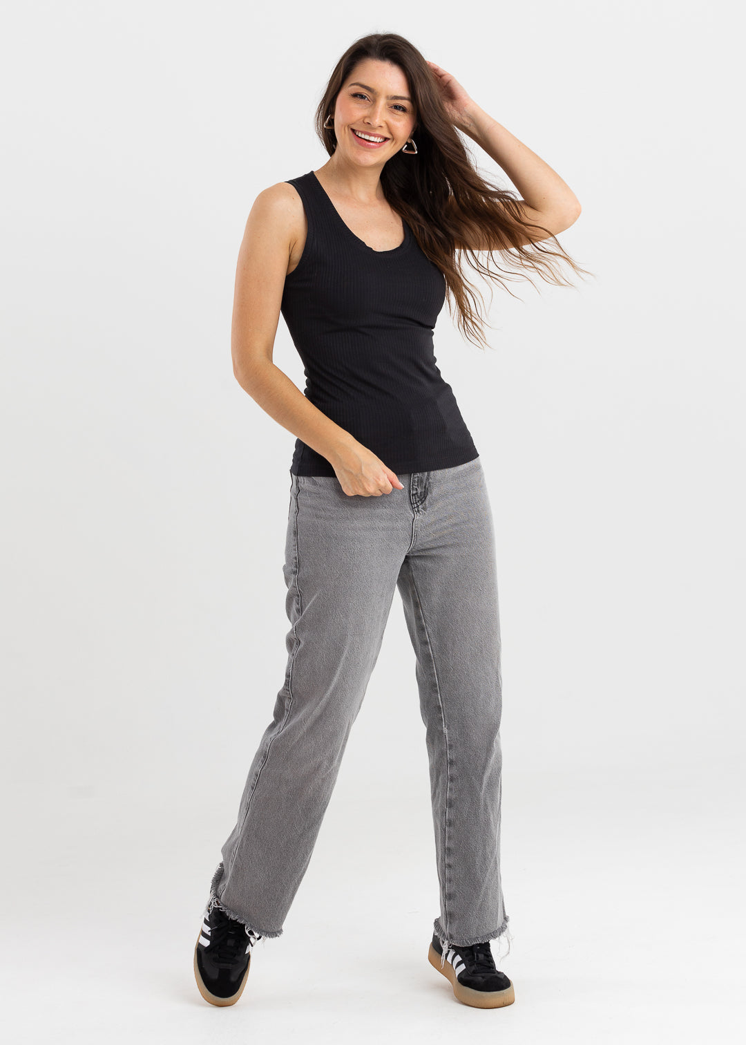 Regata Canelada Gola U Zoe - Preta