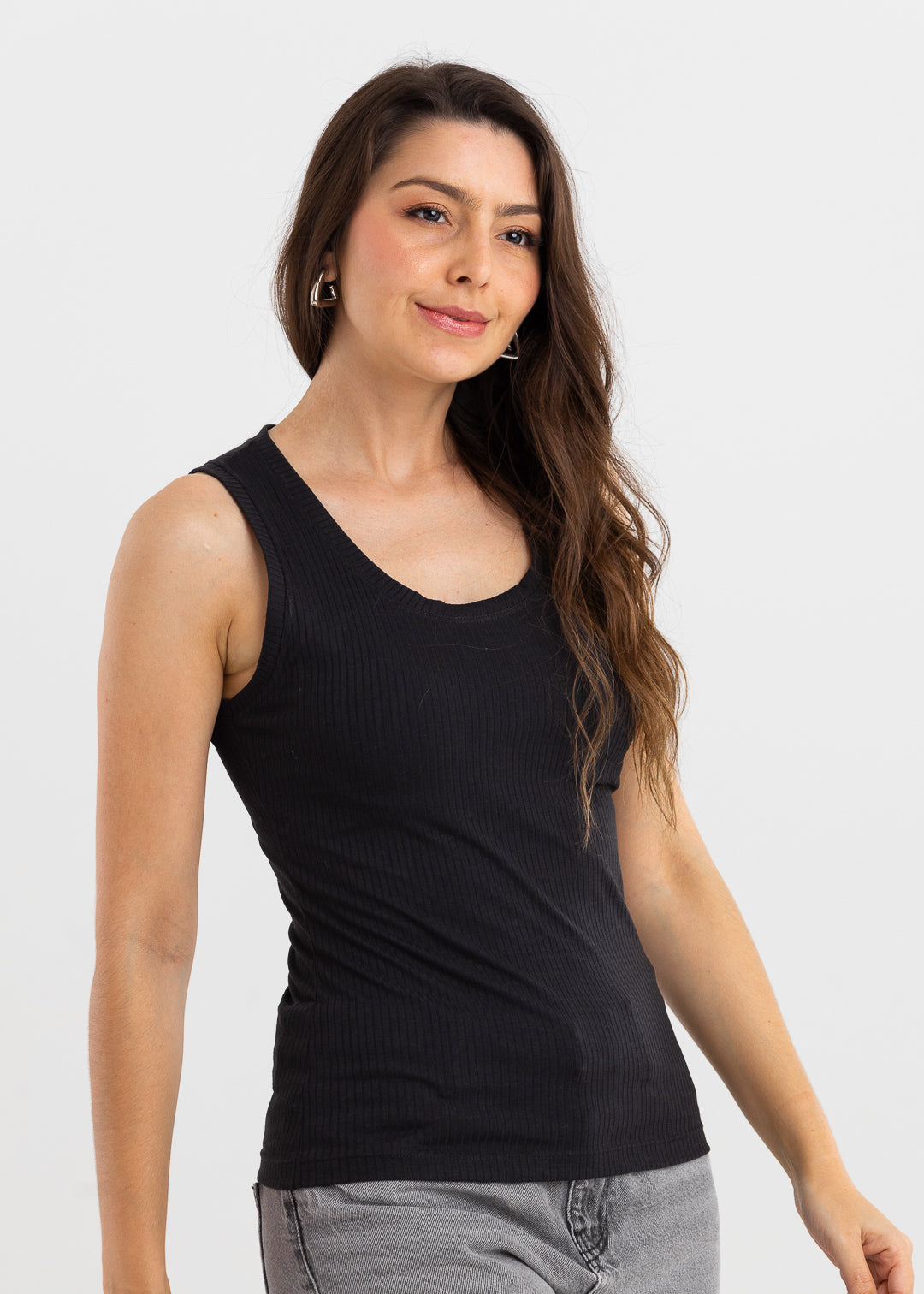 Regata Canelada Gola U Zoe - Preta