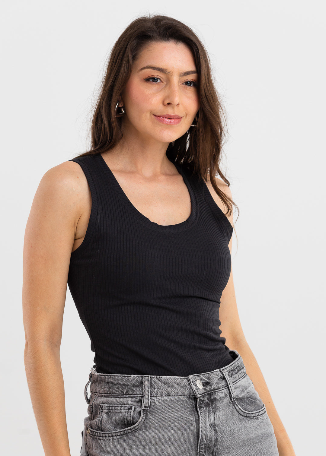 Regata Canelada Gola U Zoe - Preta