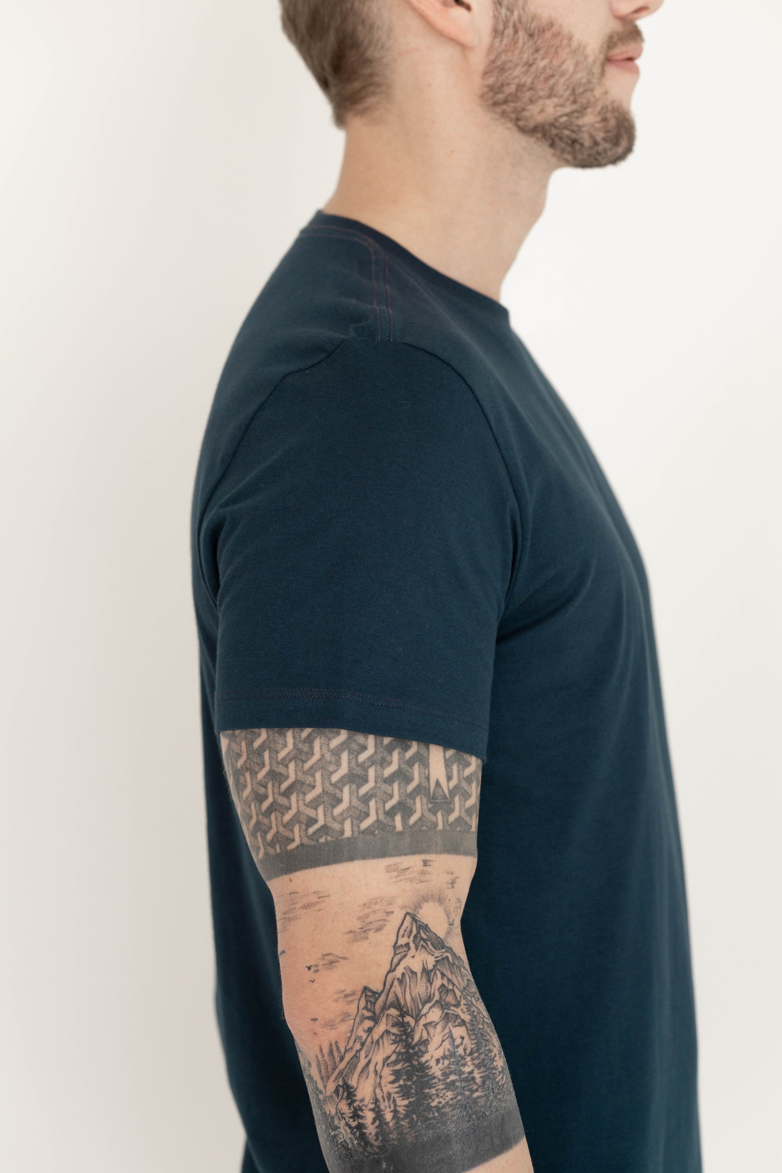 Camiseta Básica Masculina Pima - Azul Marinho