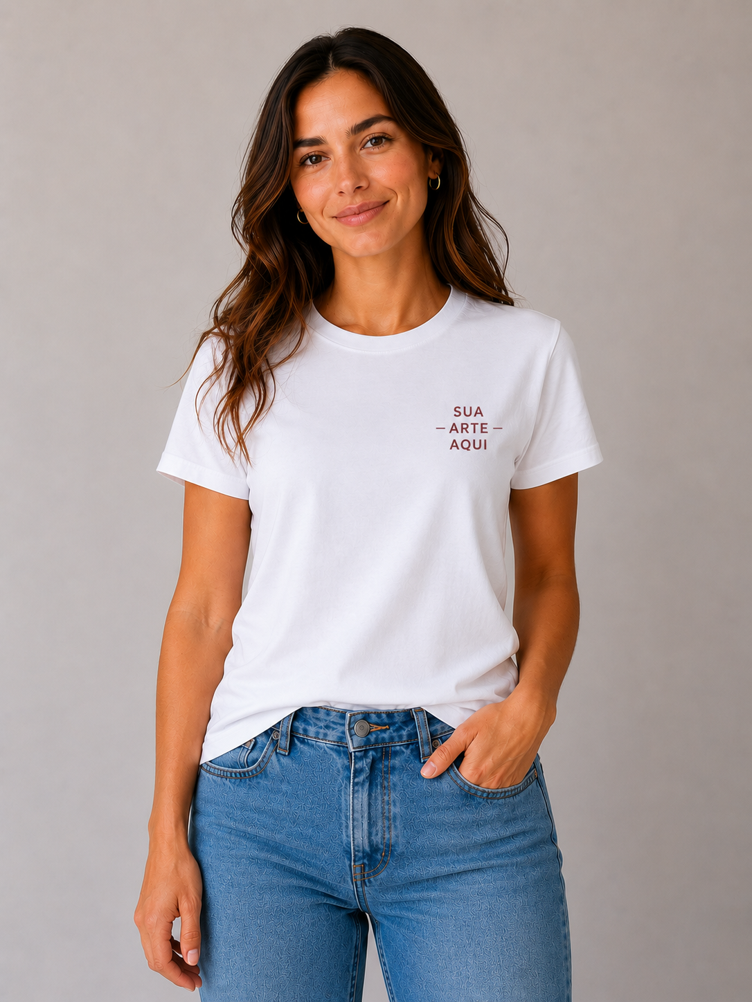 Camiseta Feminina — Personalize a Sua - ESTAMPA NO PEITO ESQUERDO