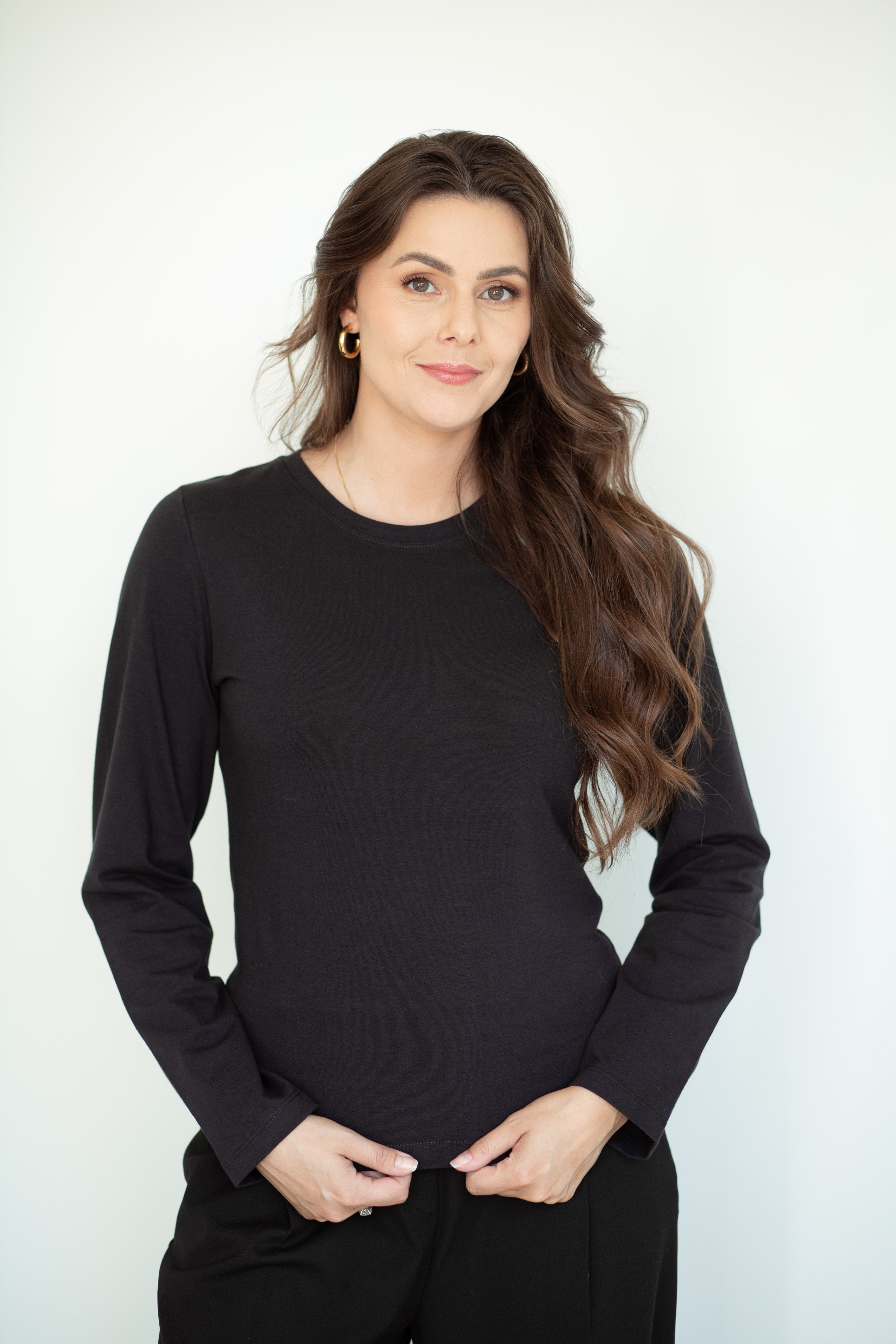 Camiseta Feminina ML Gola U De Cotton - Preto