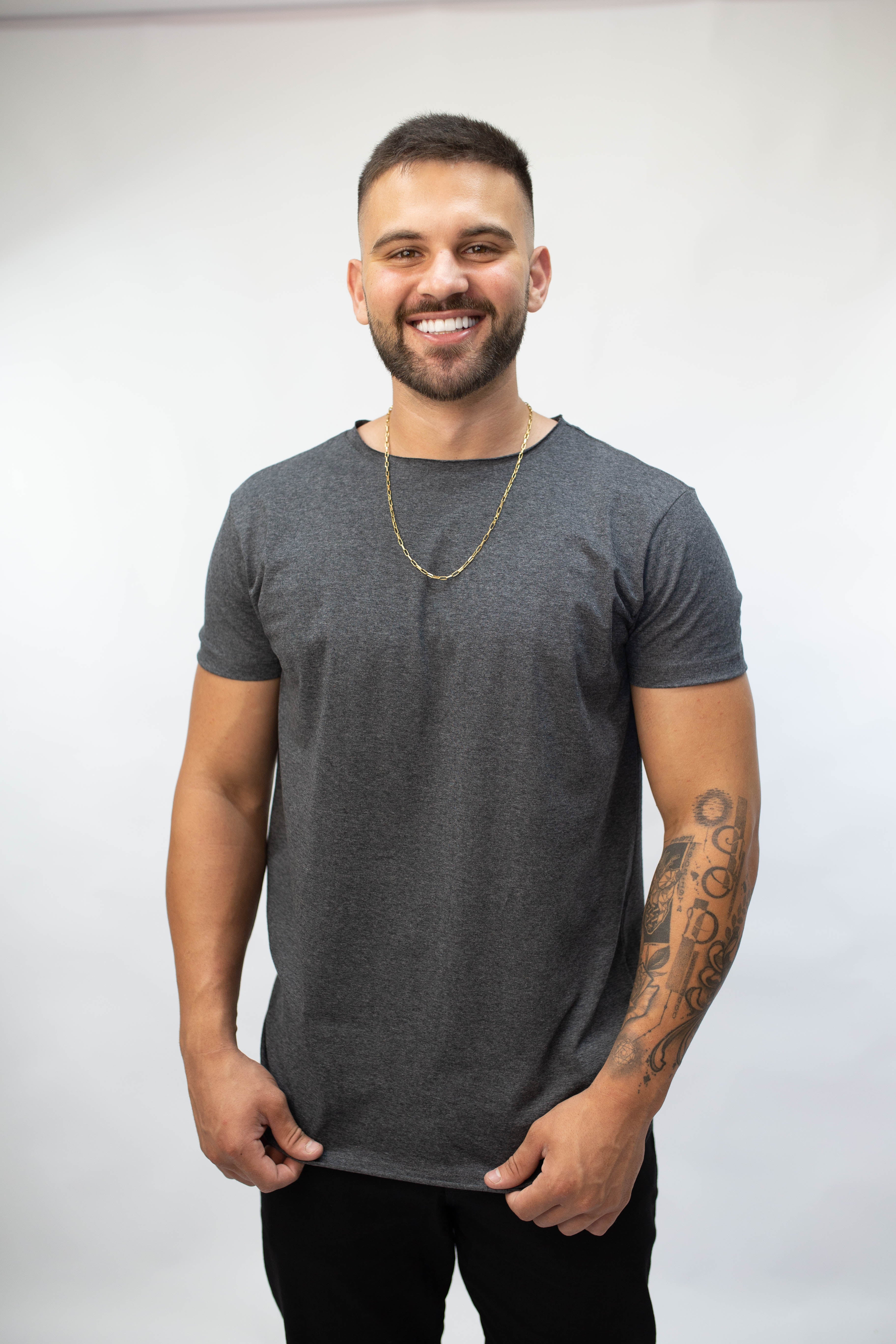 Camiseta Corte a Fio Reta - Preto Mescla