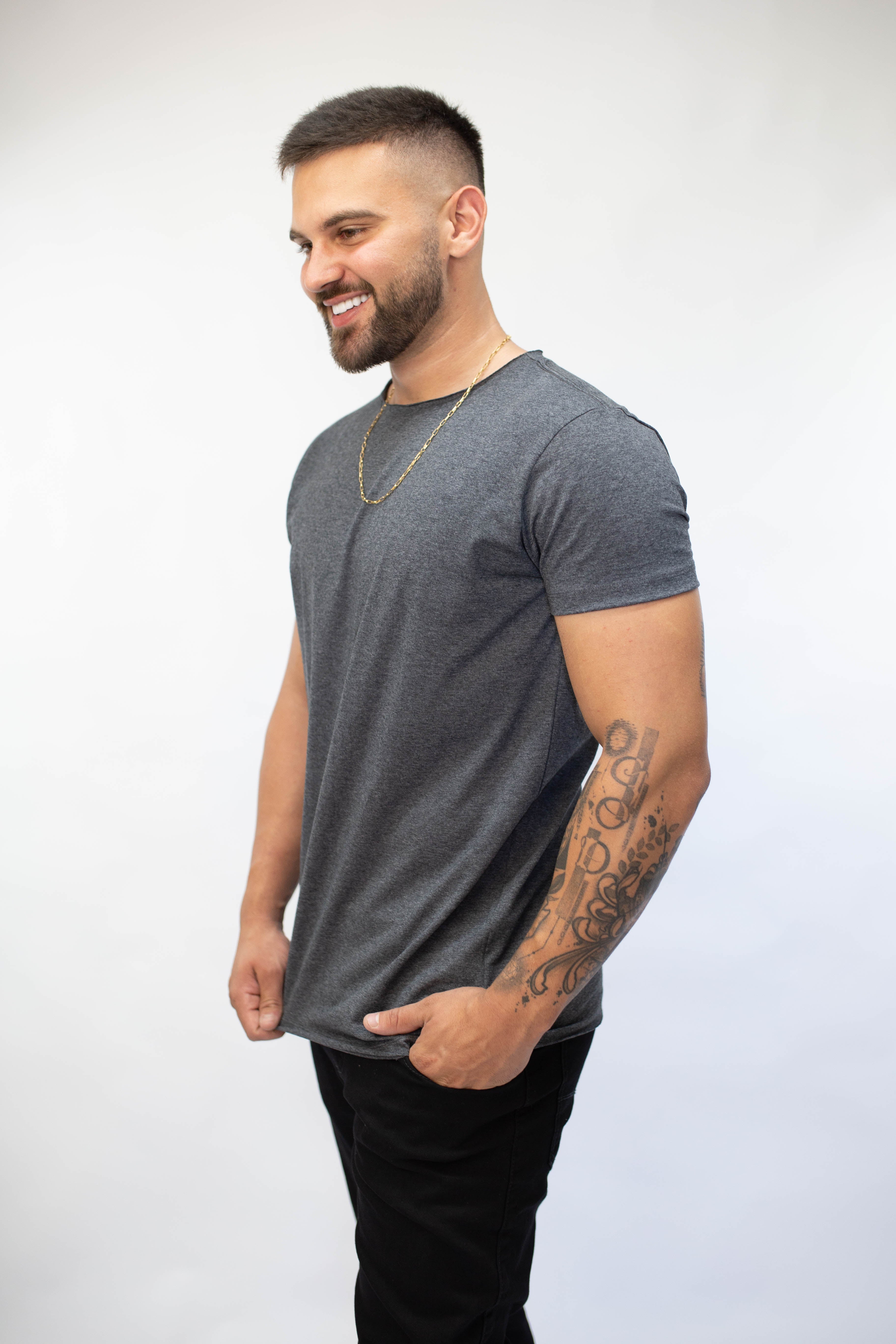 Camiseta Corte a Fio Reta - Preto Mescla