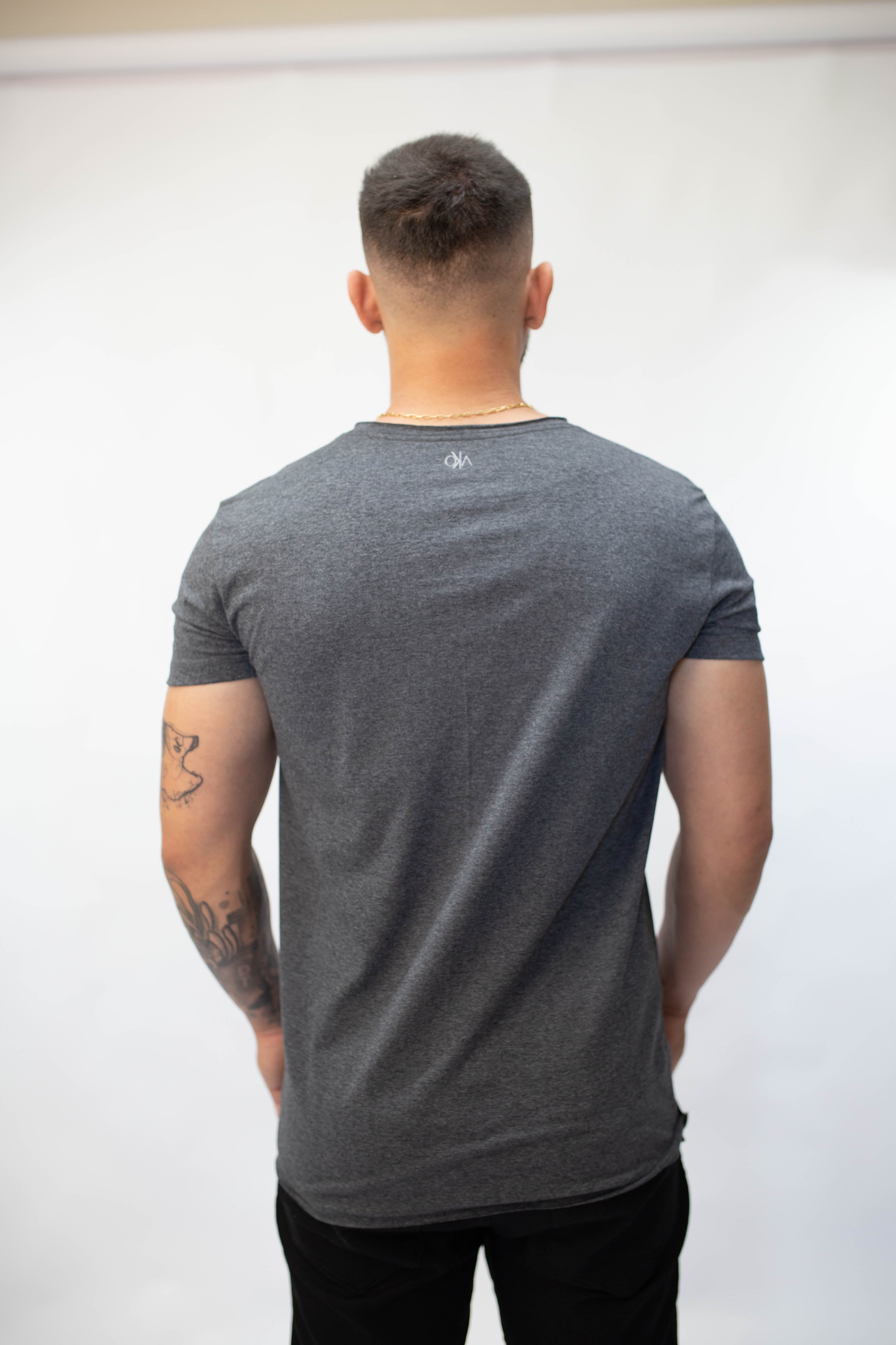 Camiseta Corte a Fio Reta - Preto Mescla