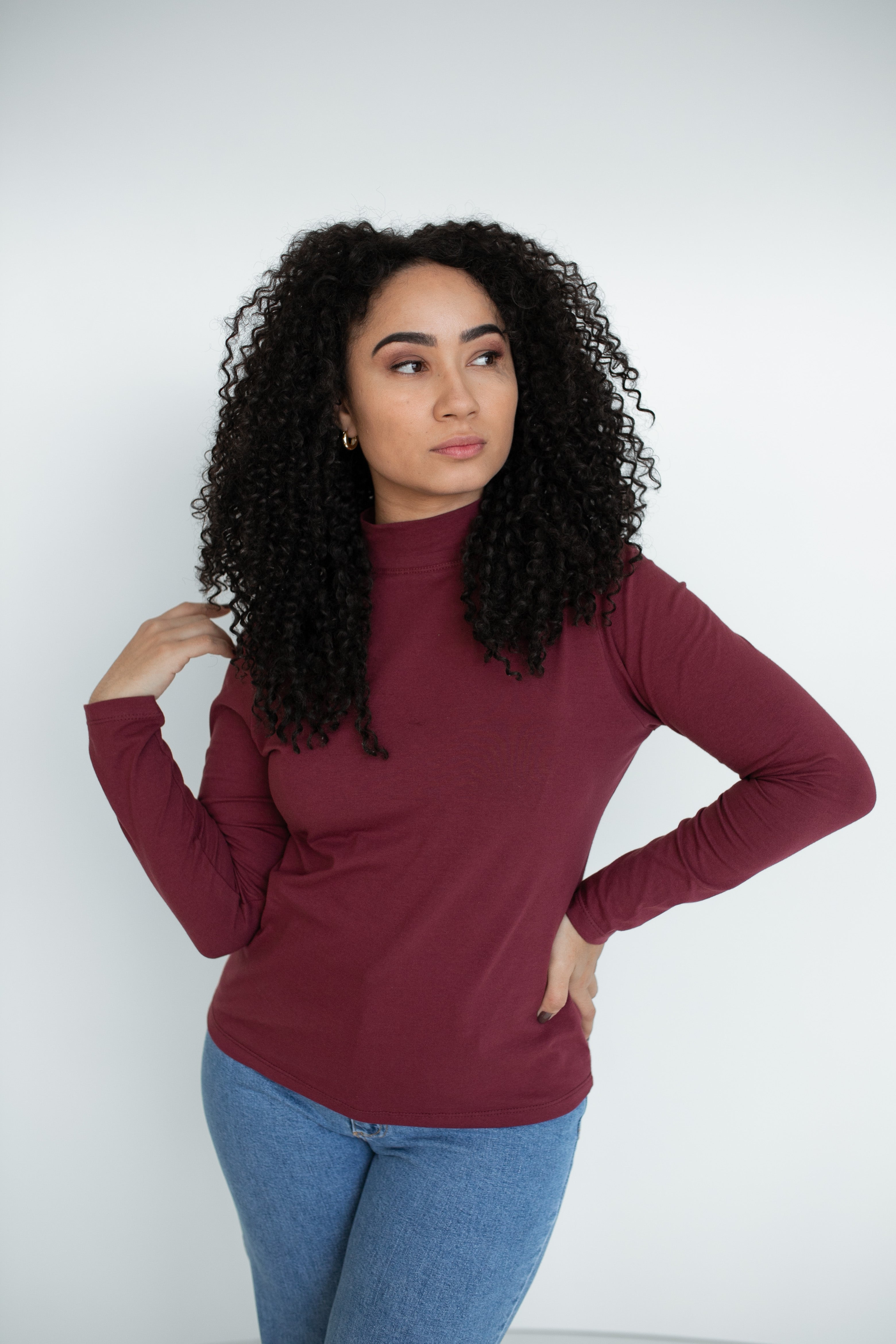 Camiseta Feminina ML Gola Alta De Cotton - Bordo