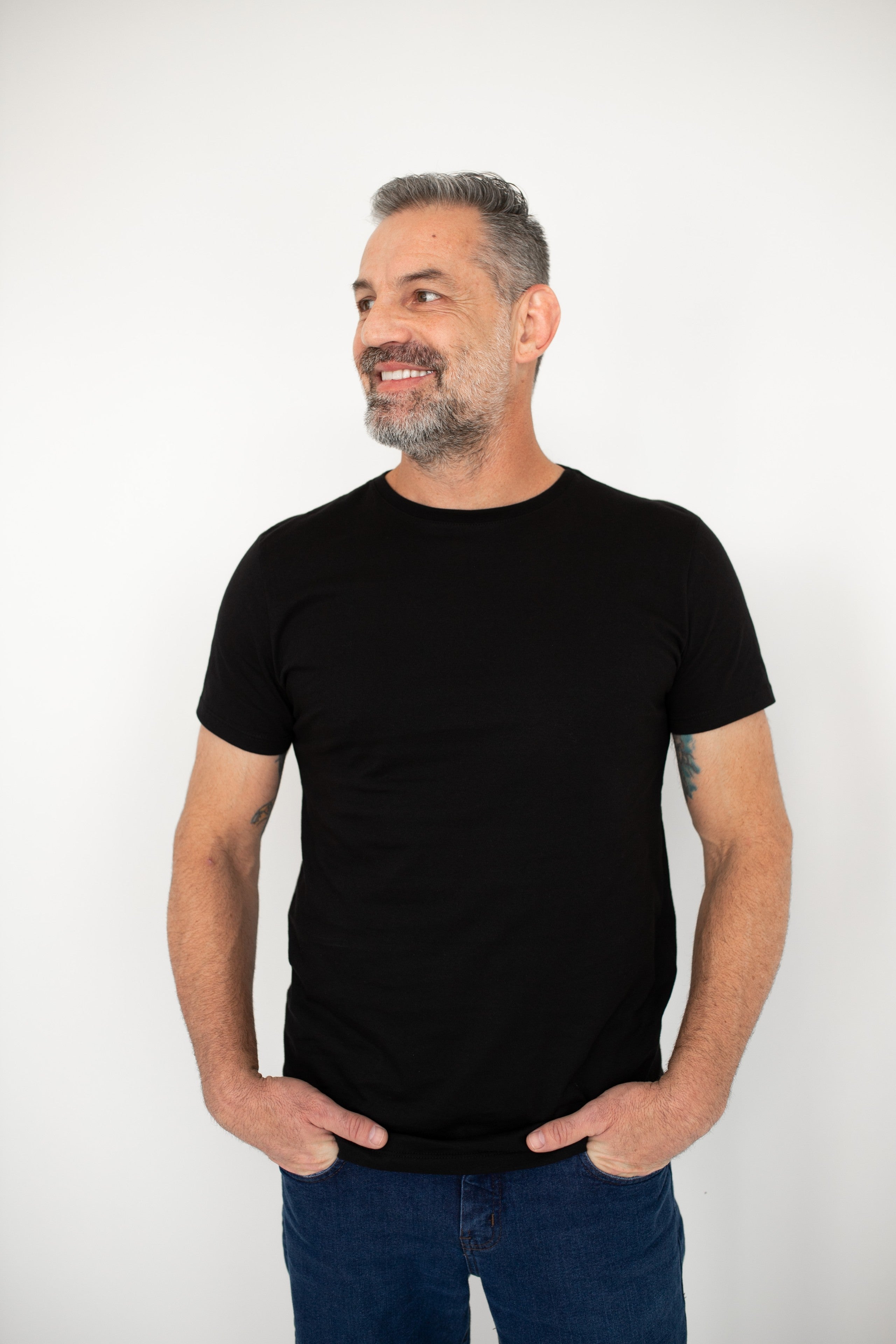 Camiseta Básica Masculina Pima - Preta