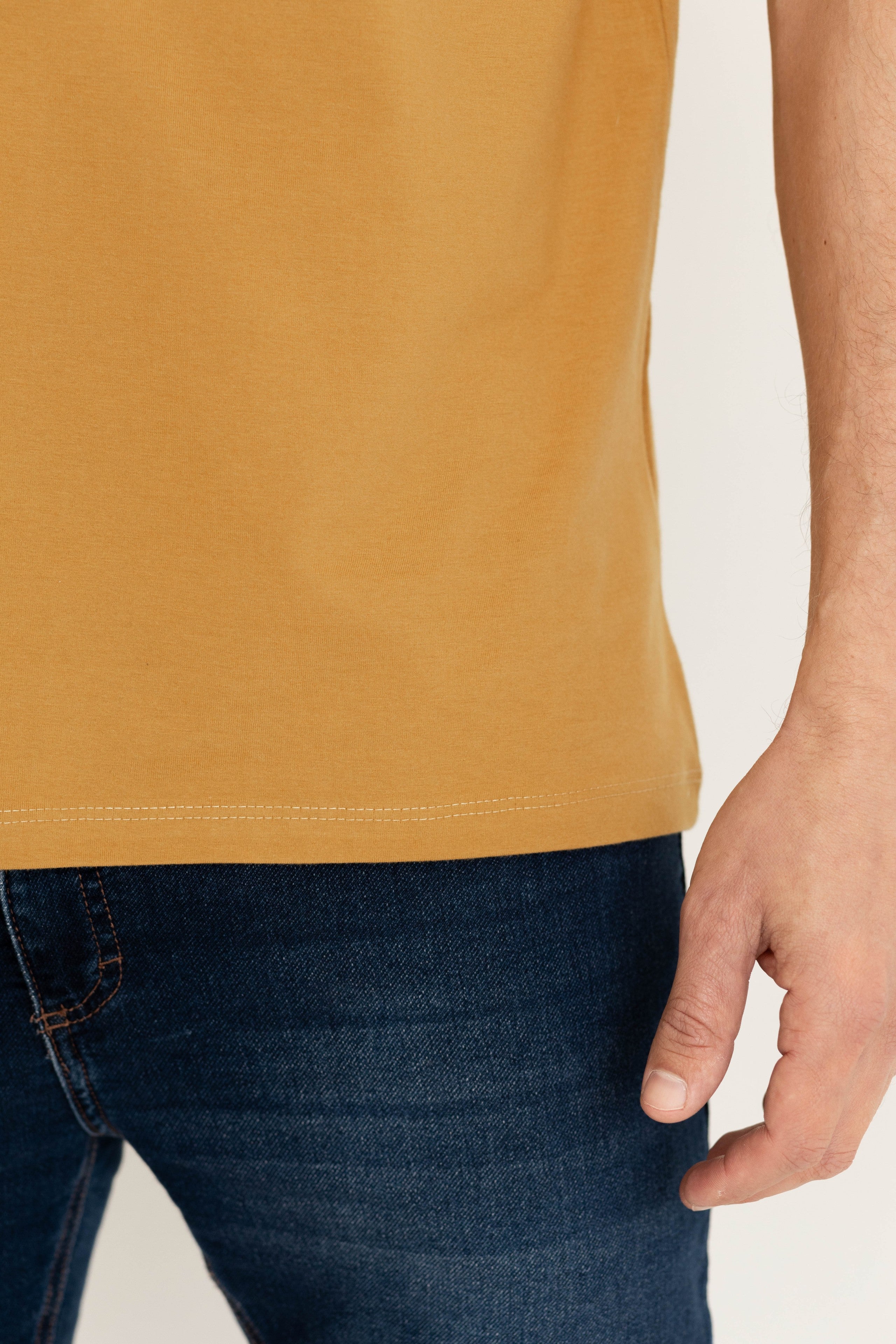 Camiseta Básica Masculina Malha Pima - Caramelo