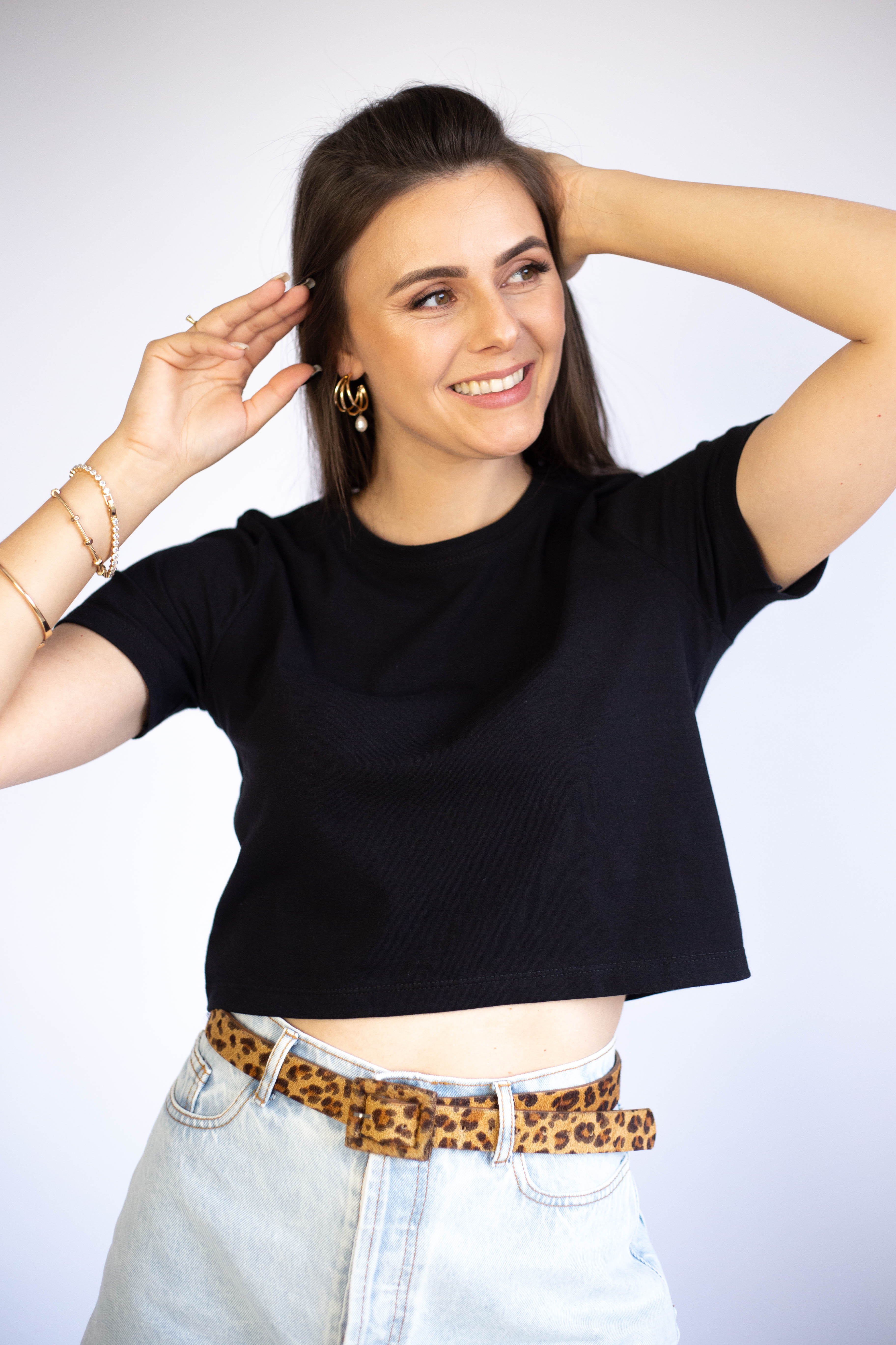 Camiseta Cropped Gola U - Preto