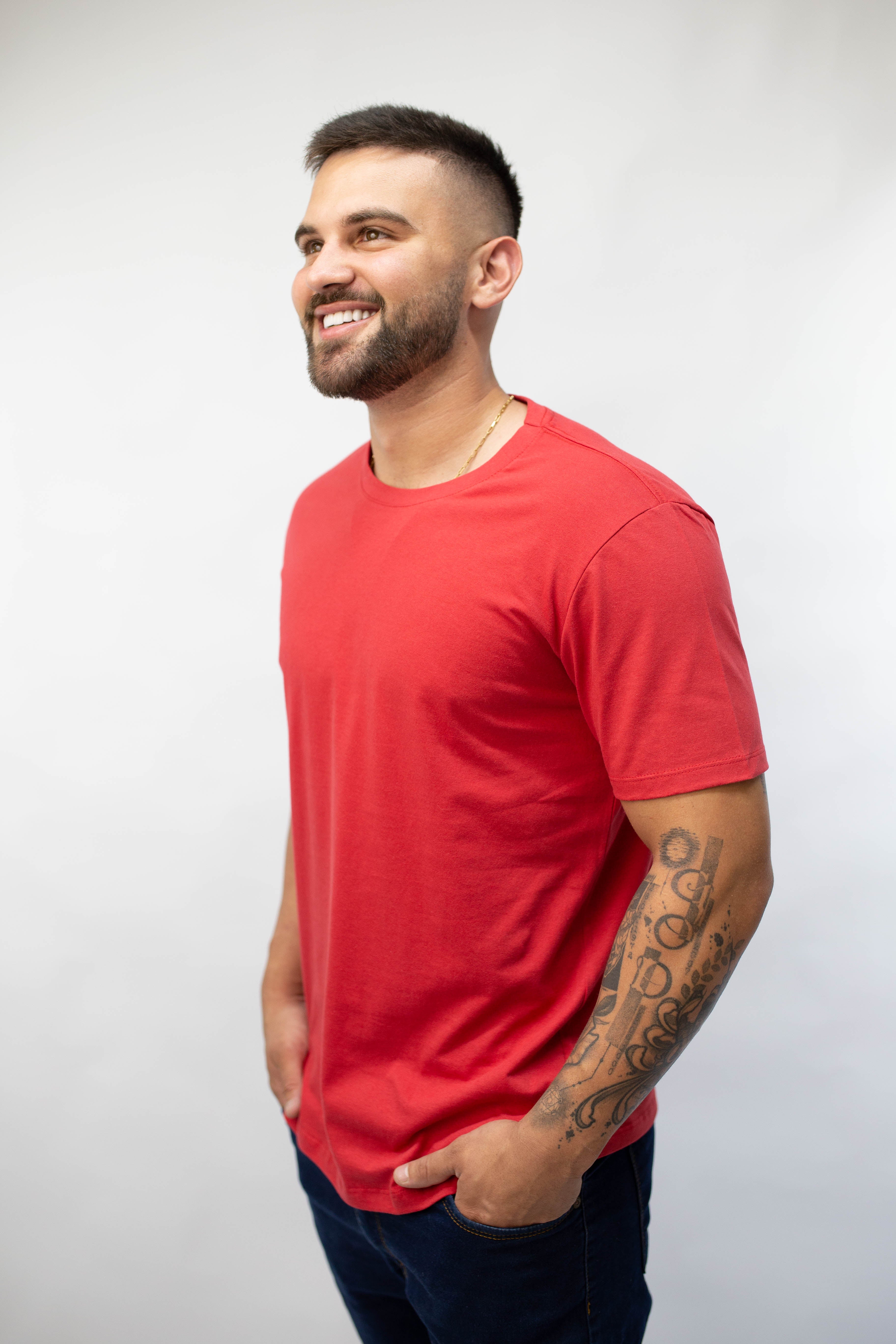 Camiseta Básica Masculina - Vermelho