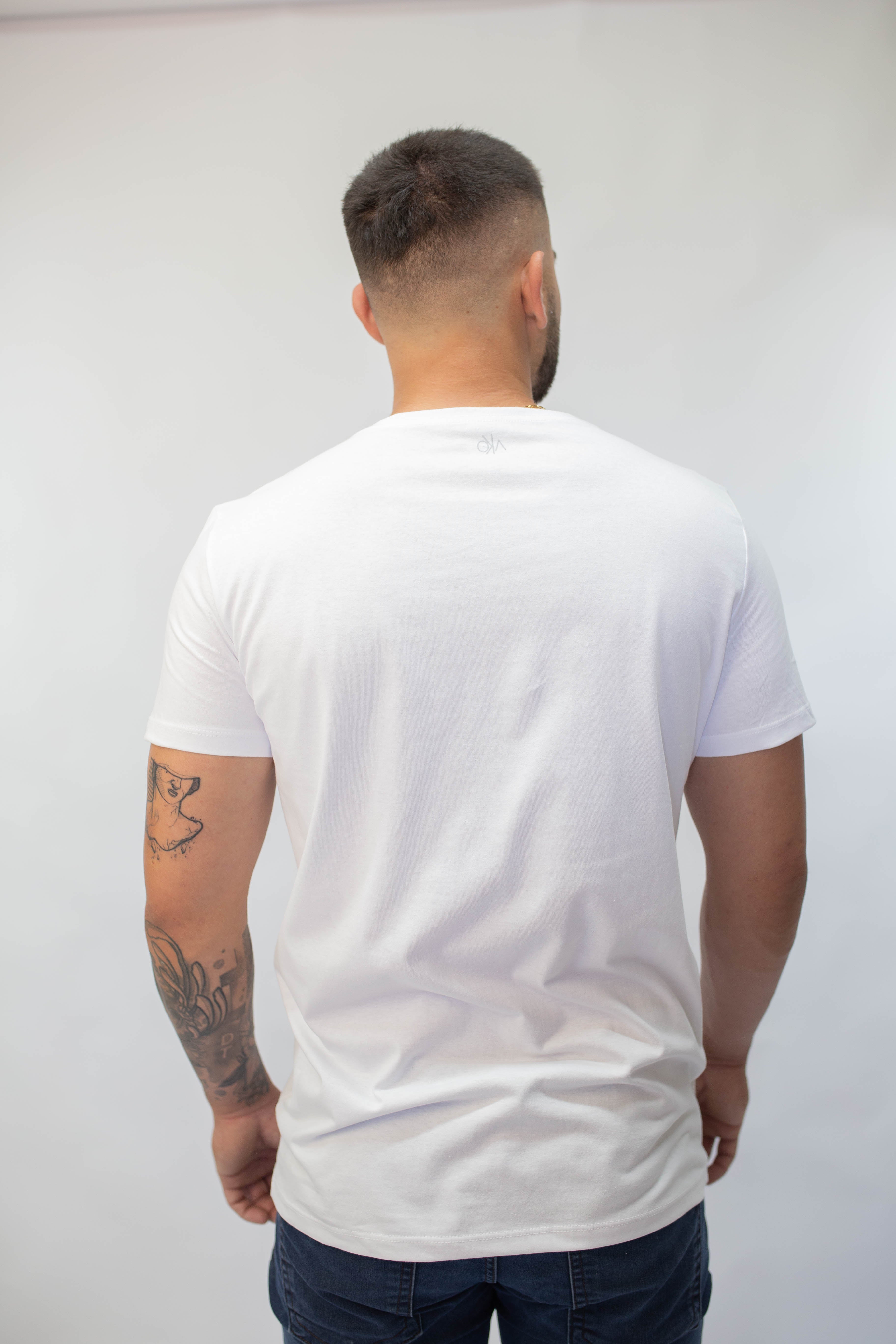 Camiseta Básica Masculina - Branca