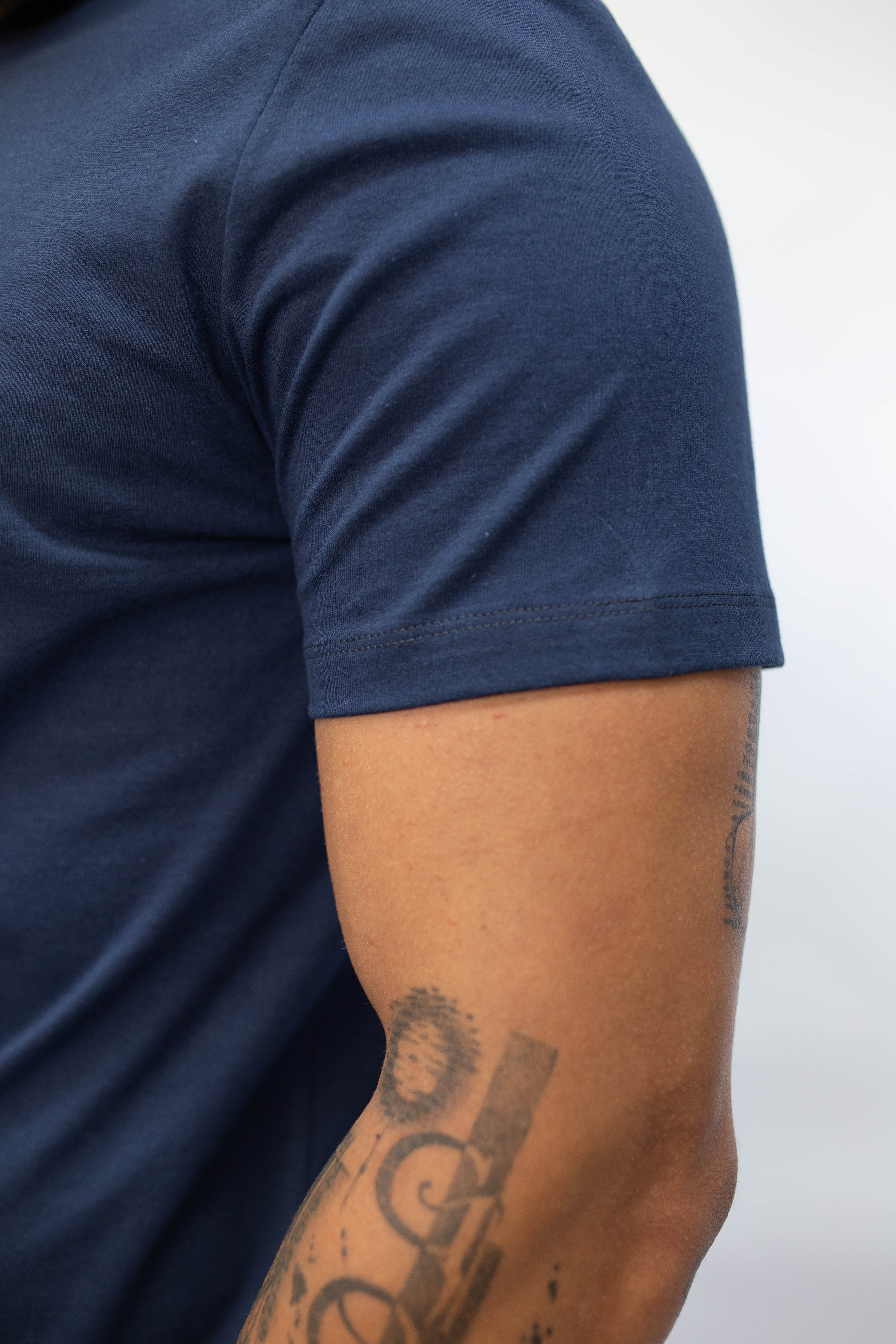 Camiseta Básica Masculina - Azul Marinho
