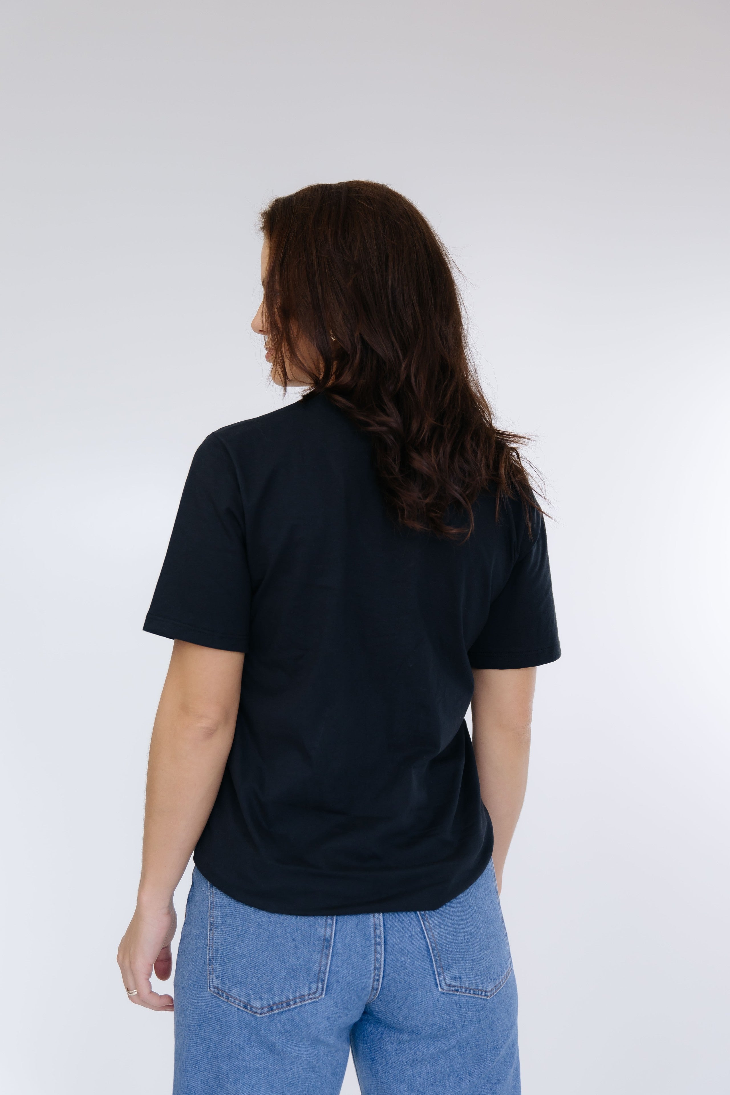 Camiseta Gola V Feminina  Algodão  Pima - PRETO
