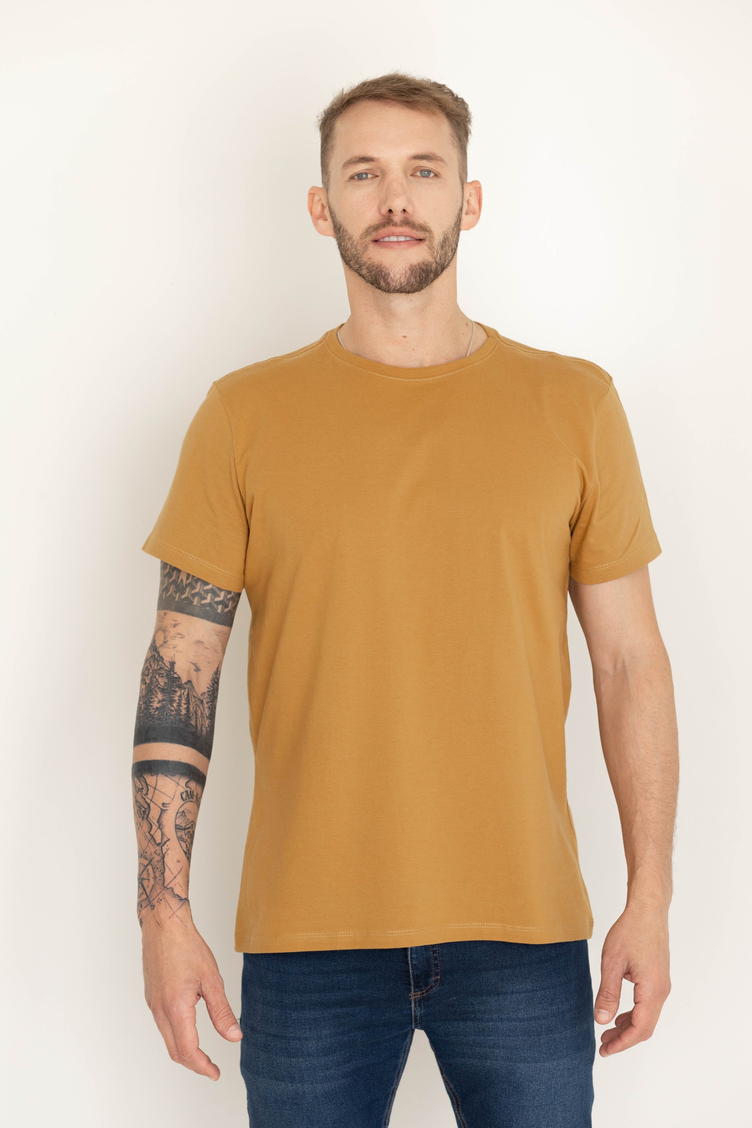 Camiseta Básica Masculina Malha Pima - Caramelo