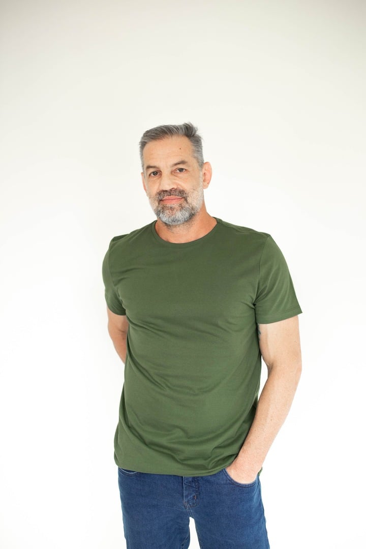 Camiseta Básica Masculina Malha Pima - Verde Watercress