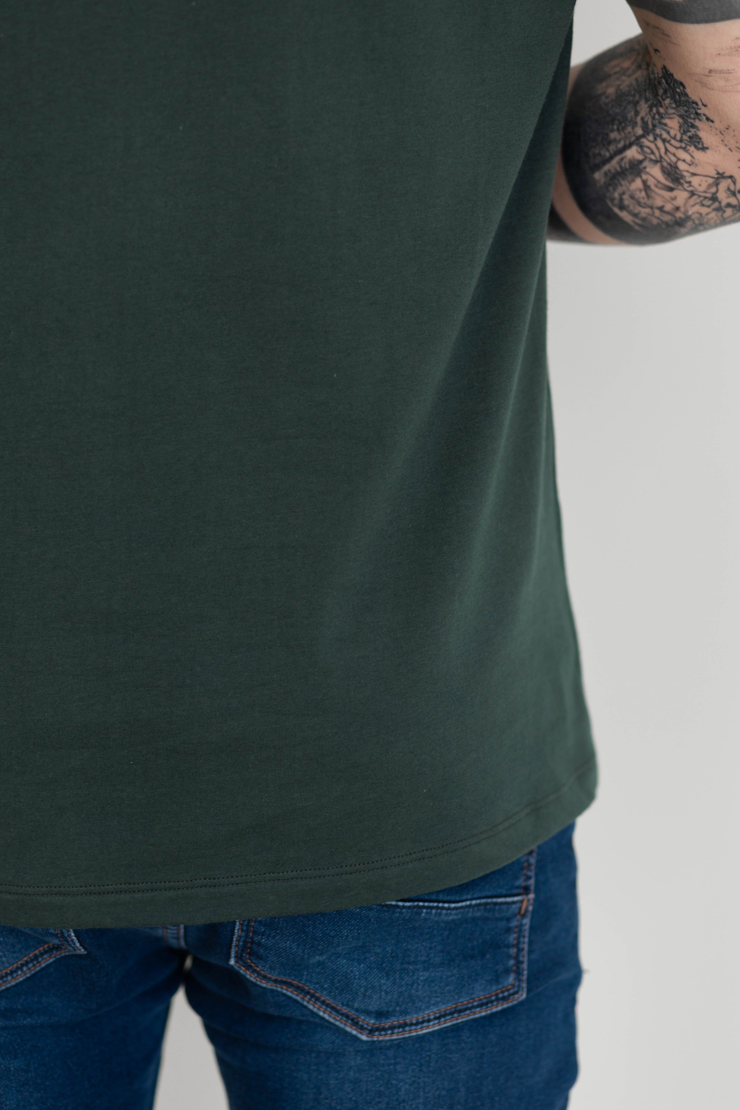 Camiseta Básica Masculina Malha Pima - Verde Militar