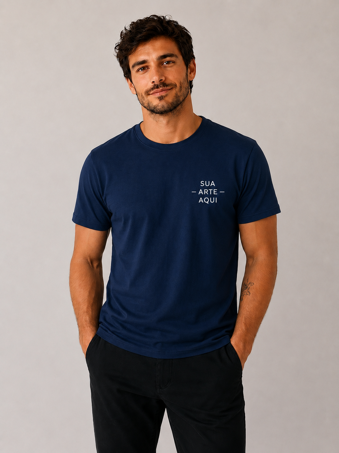 Camiseta Masculina  — Personalize a Sua - ESTAMPA NO PEITO ESQUERDO