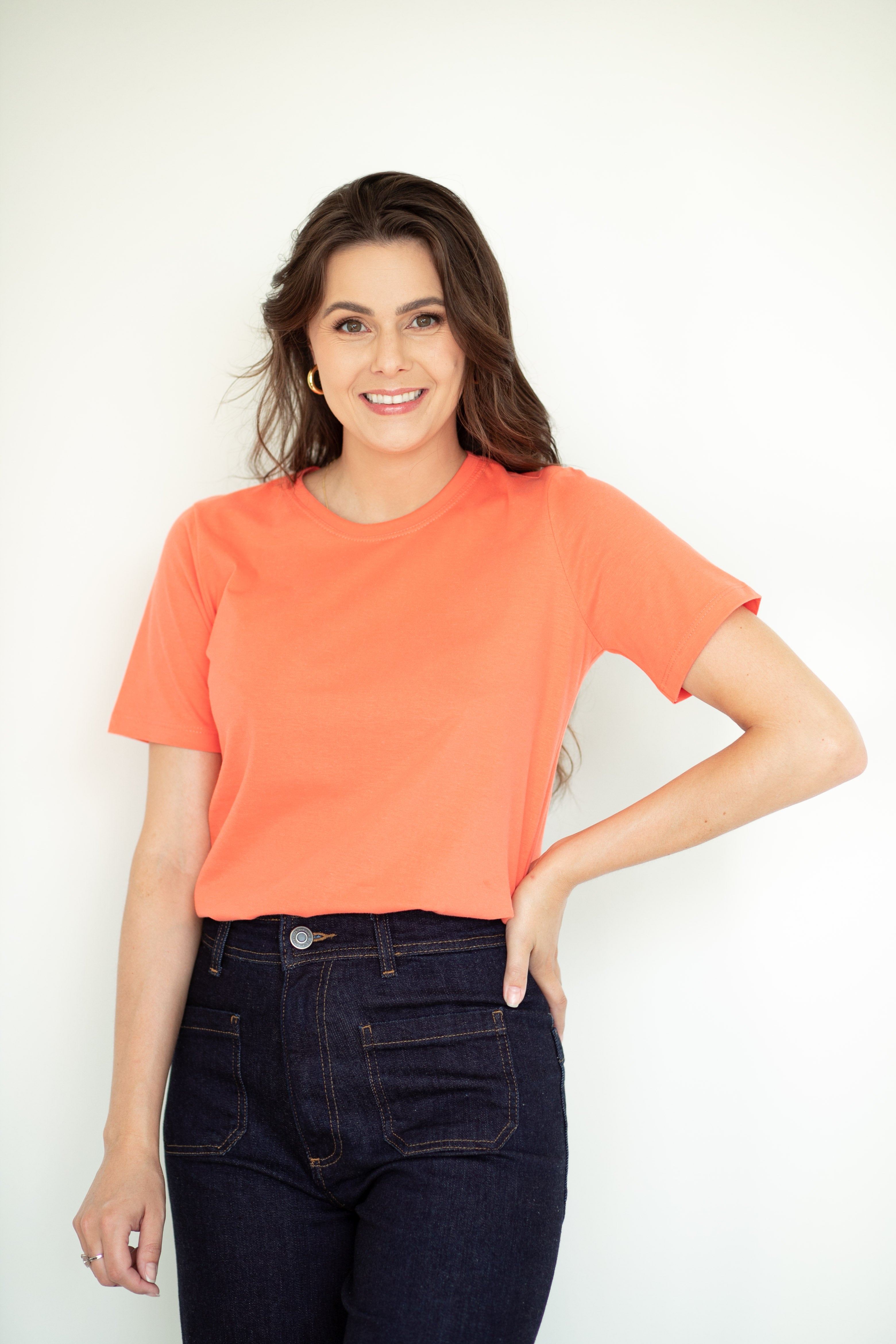 Camiseta Básica Feminina Malha Pima - Coral Apricot