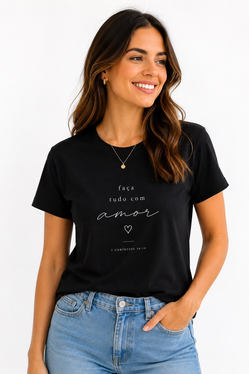 Camiseta Básica Manga Curta Preta Faça Tudo com Amor