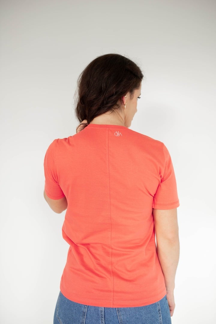 Camiseta Básica Feminina Malha Pima - Coral Apricot