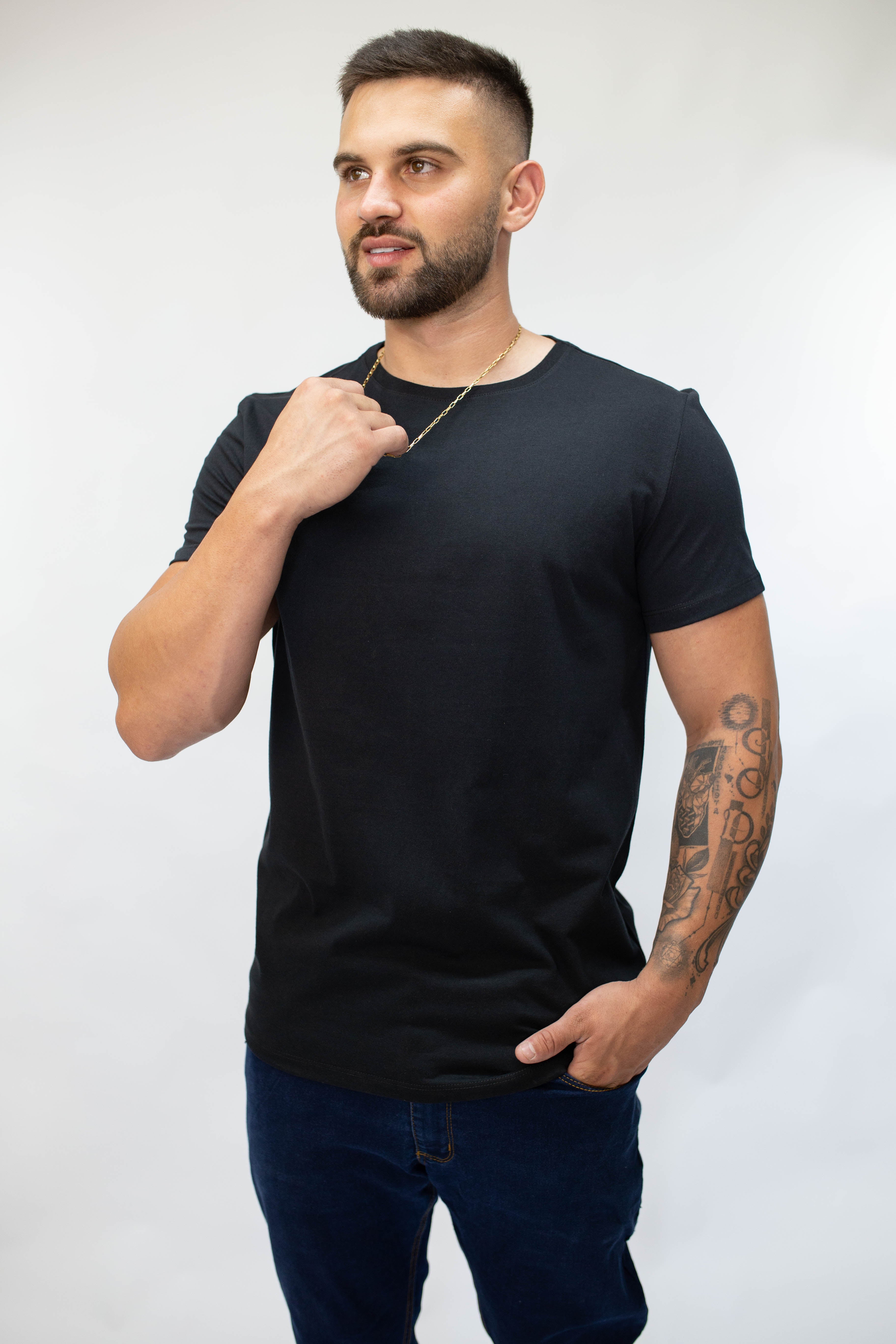 Camiseta Básica Masculina - Preto