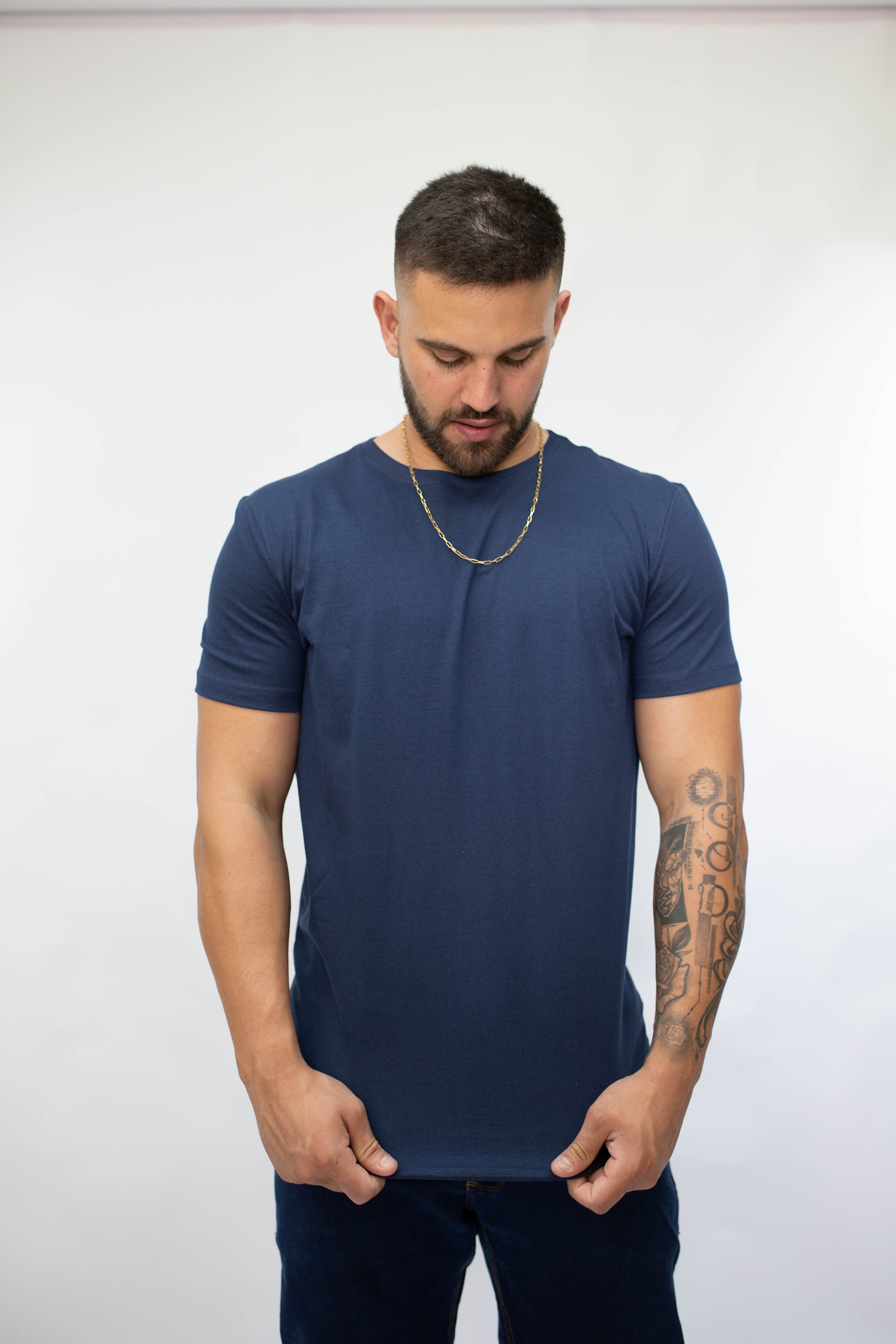 Camiseta Básica Masculina - Azul Marinho